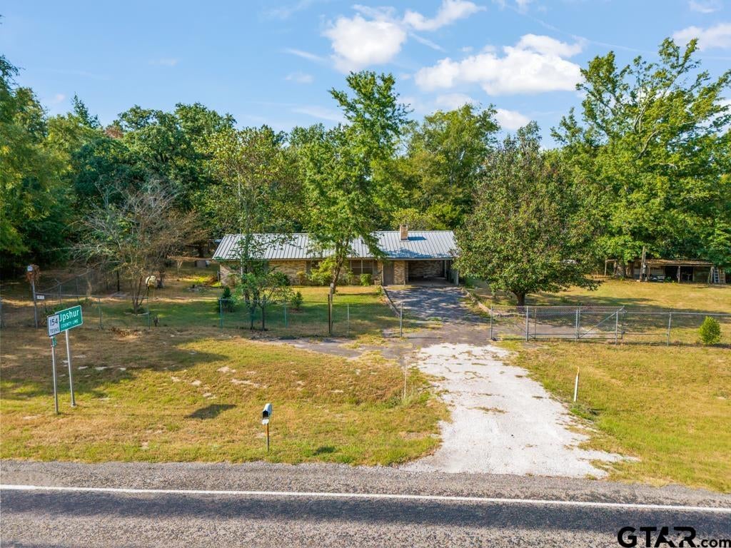 7990 E Hwy 154