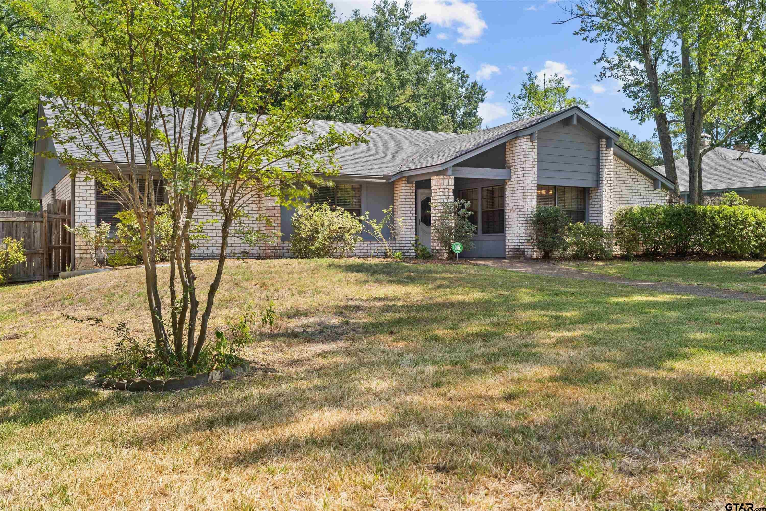5820 Foxcroft Rd.