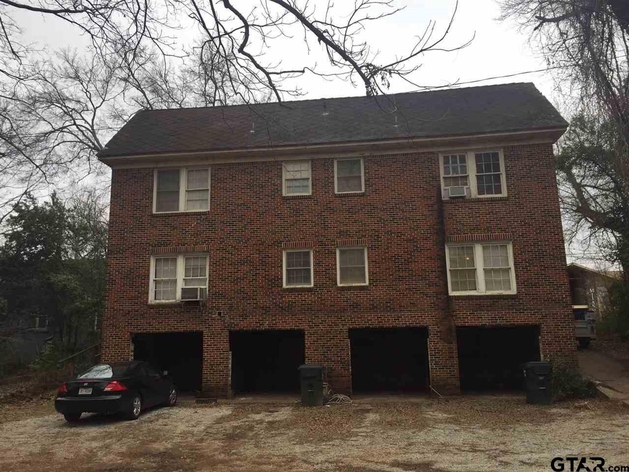 621 W Houston Apt 1