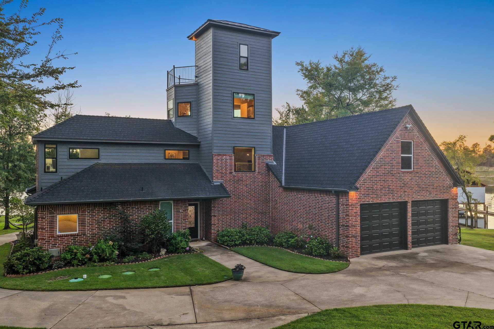 291 Private Road 2367