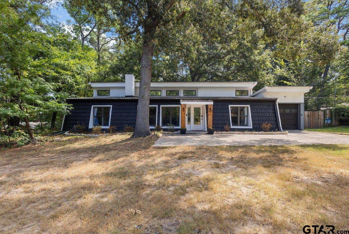 1219 Horseshoe Dr