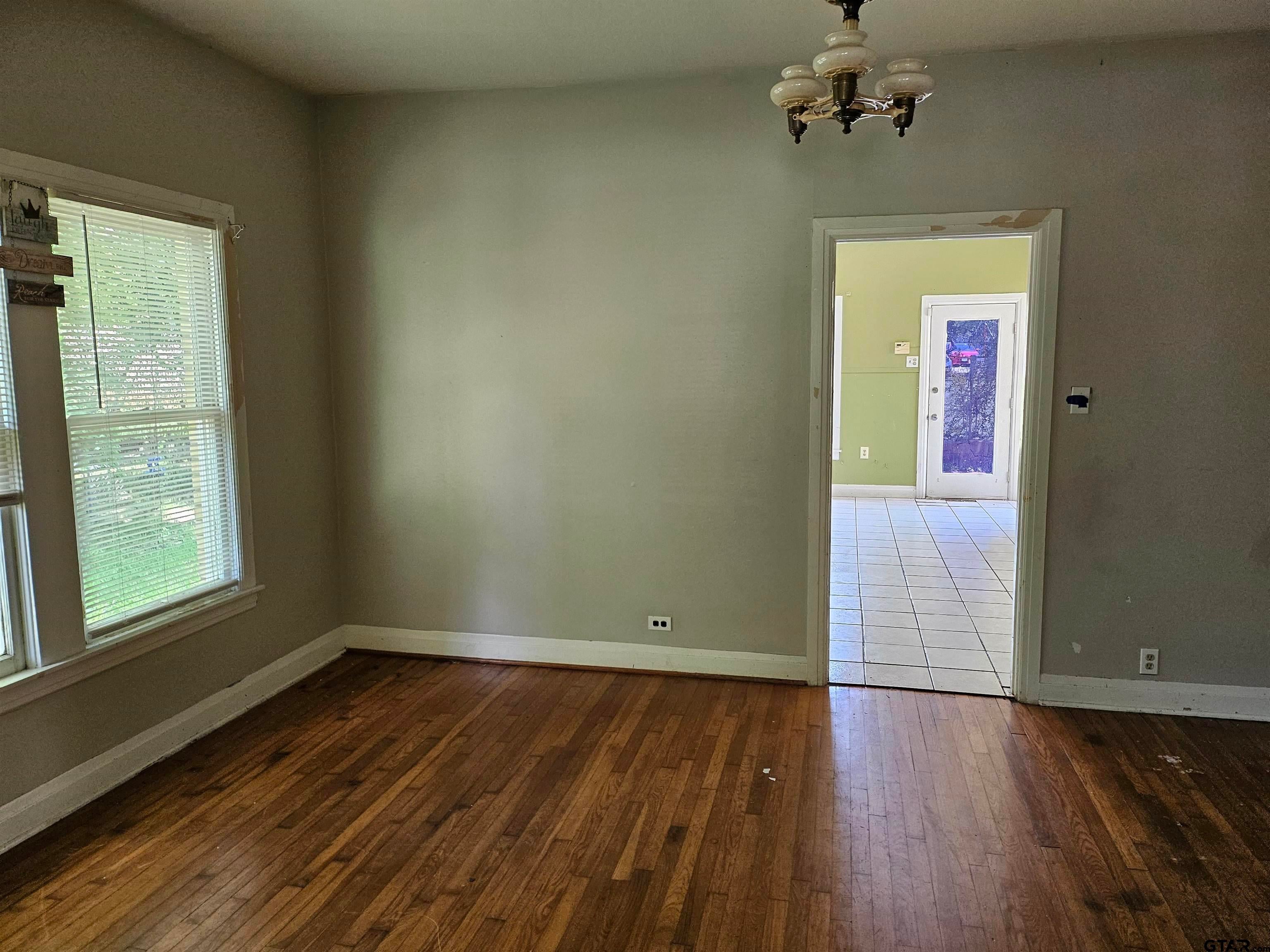 322 S Clayton