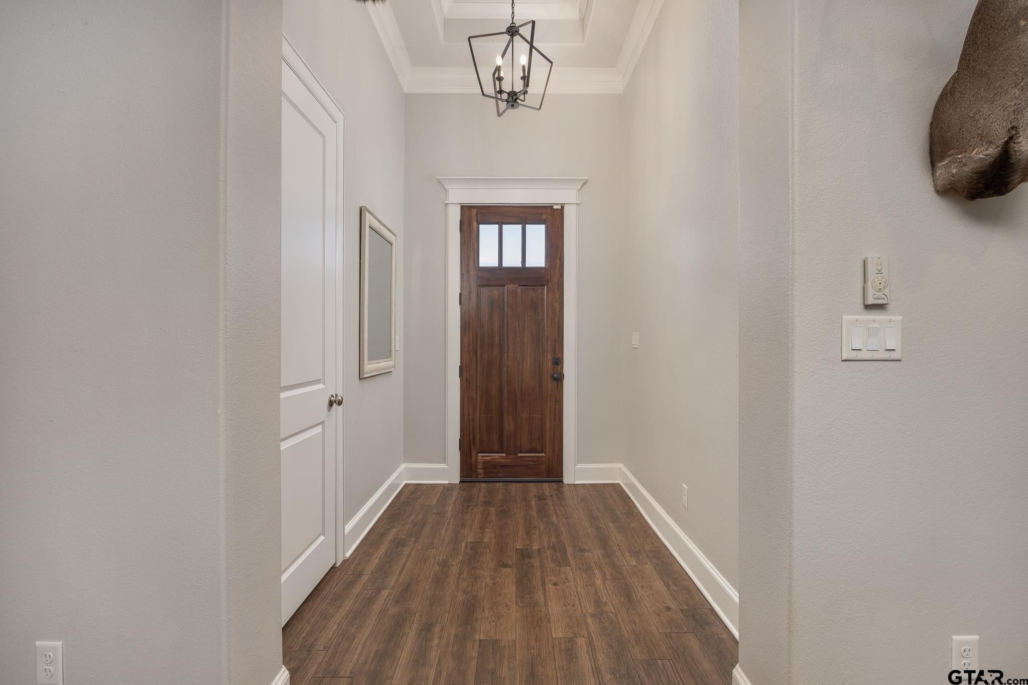 3209 Salado Circle