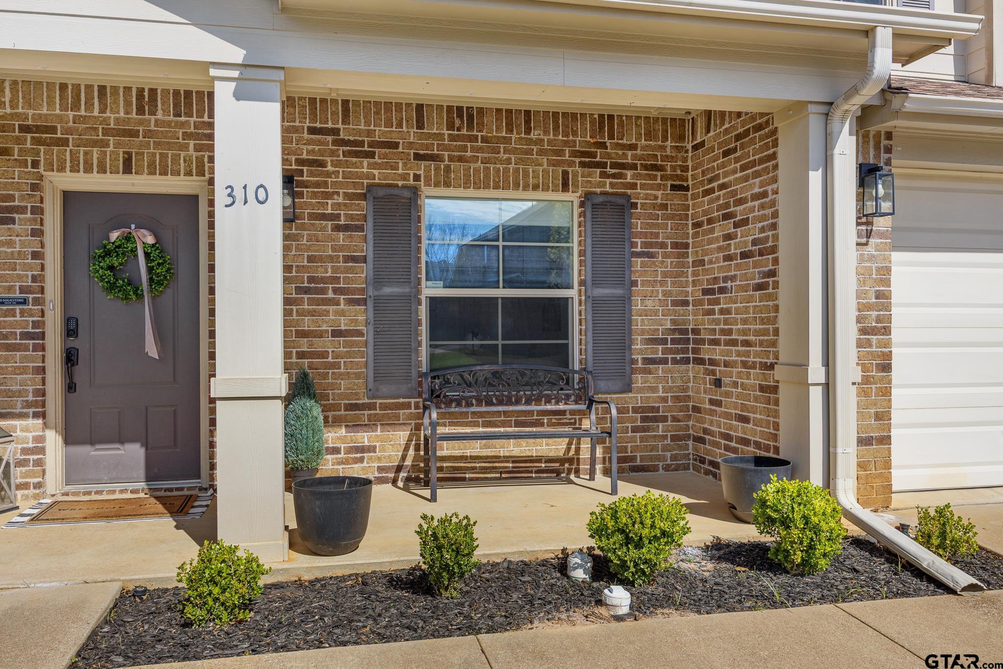 310 Rosebrook Cir