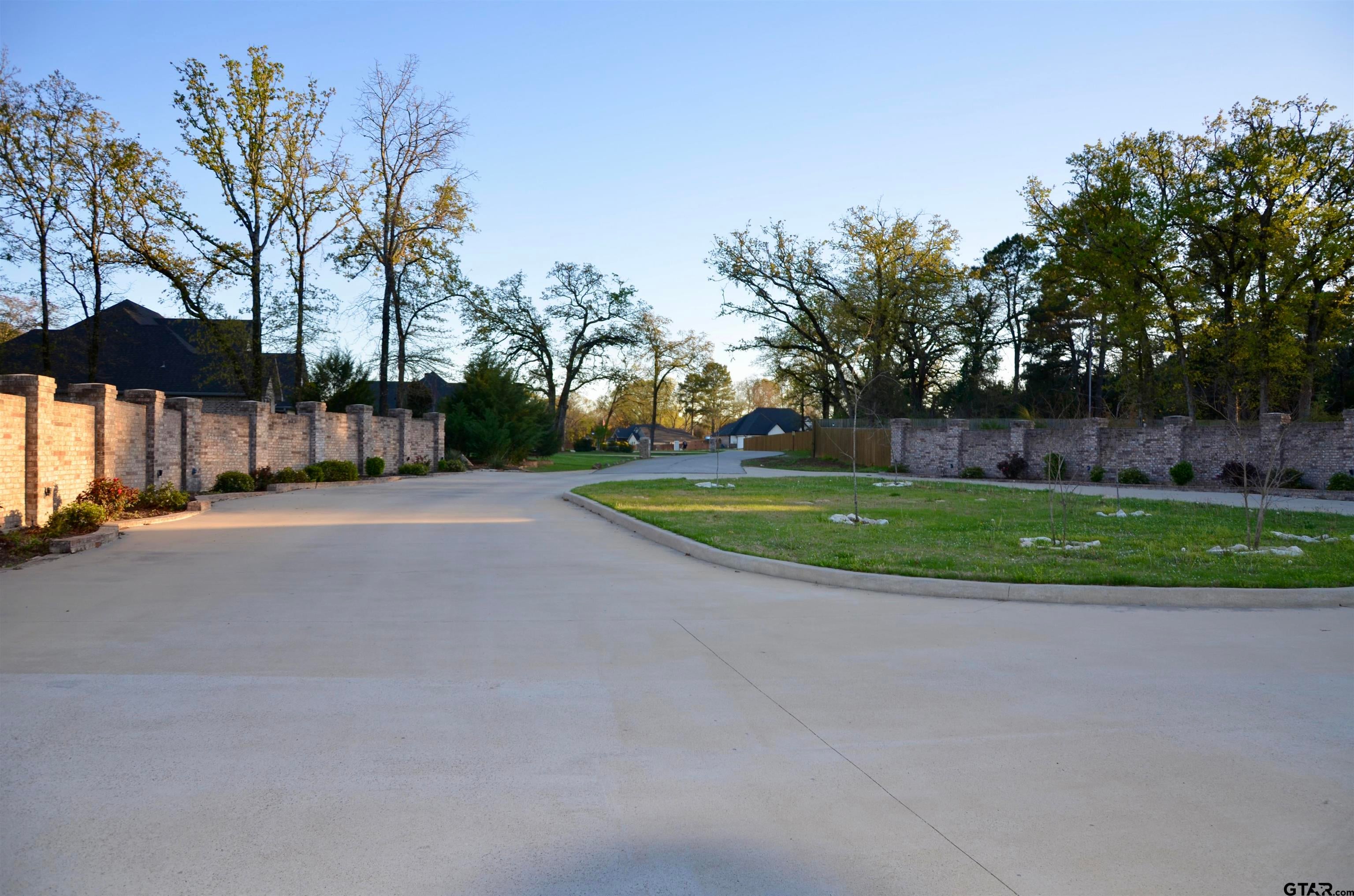 209 Private Road 6235