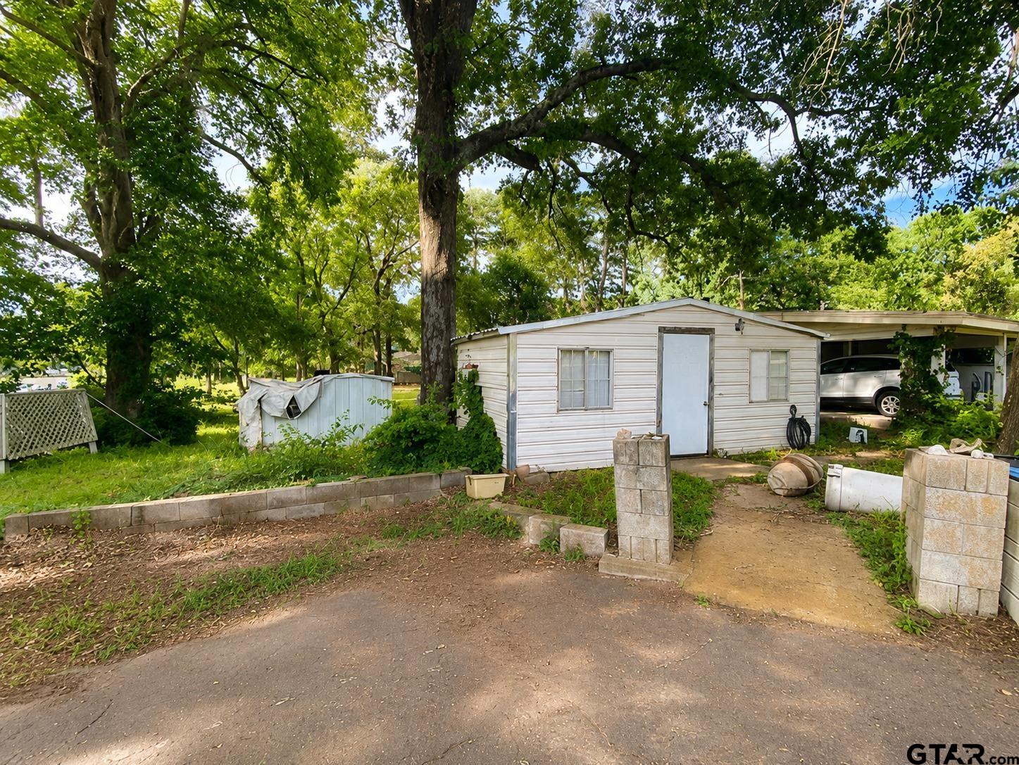 1372 County Road 1416
