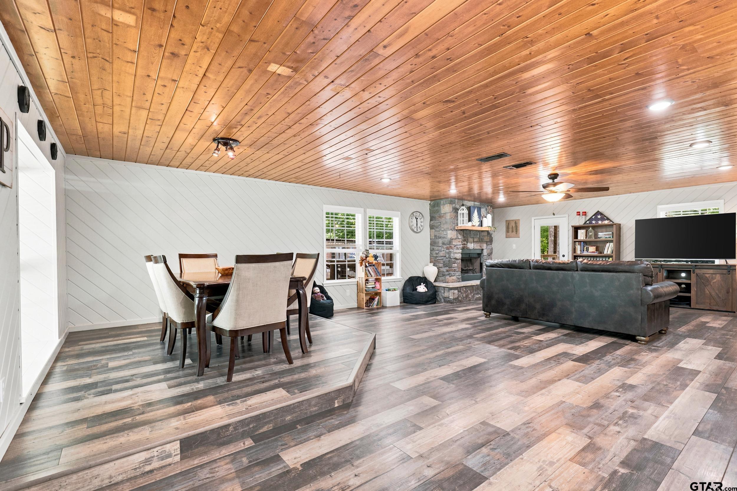 5966 Phlox Trail