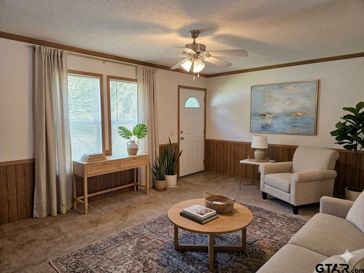 21587 Ravenwood Drive