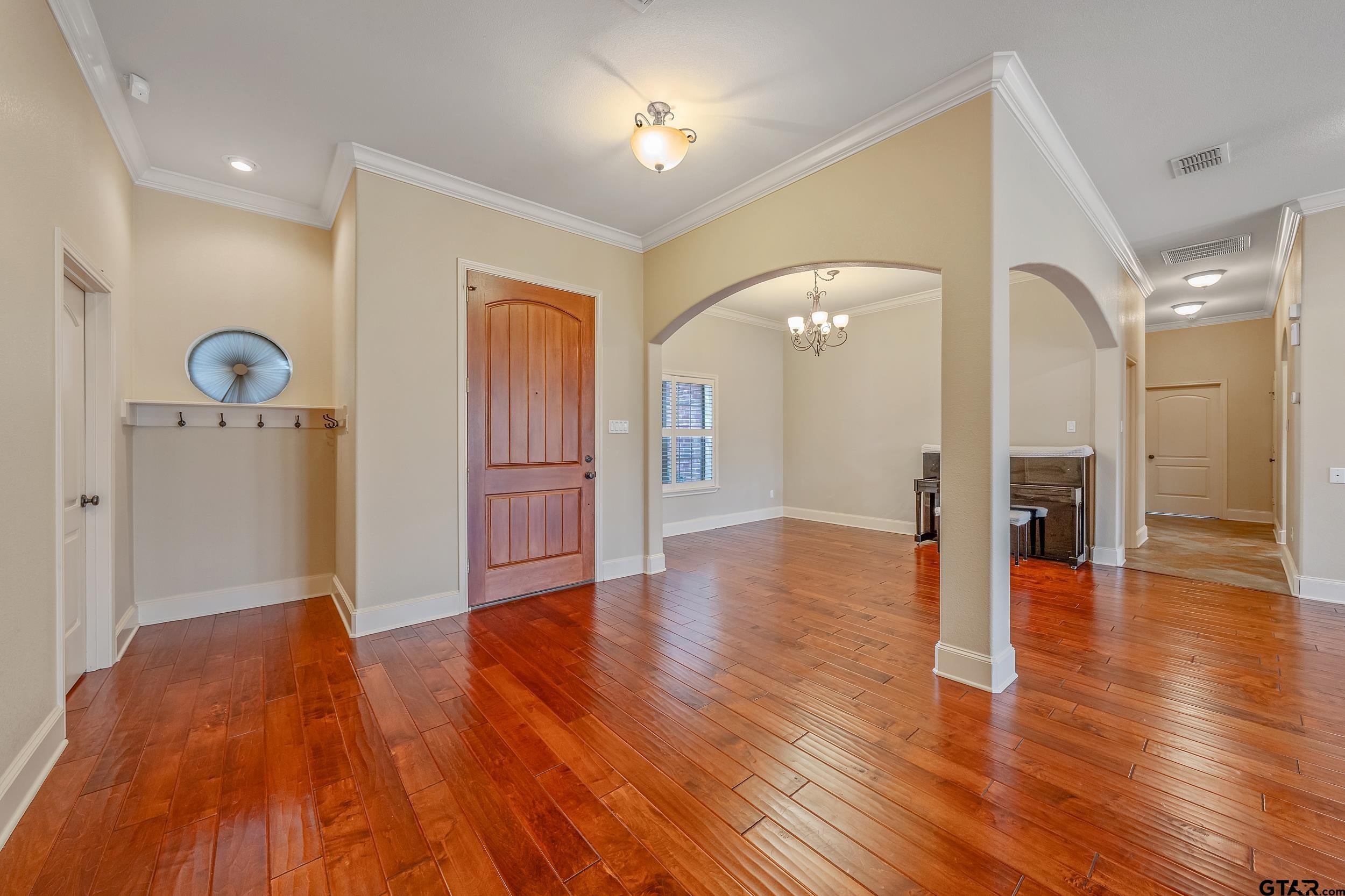 6526 Ashmore Lane