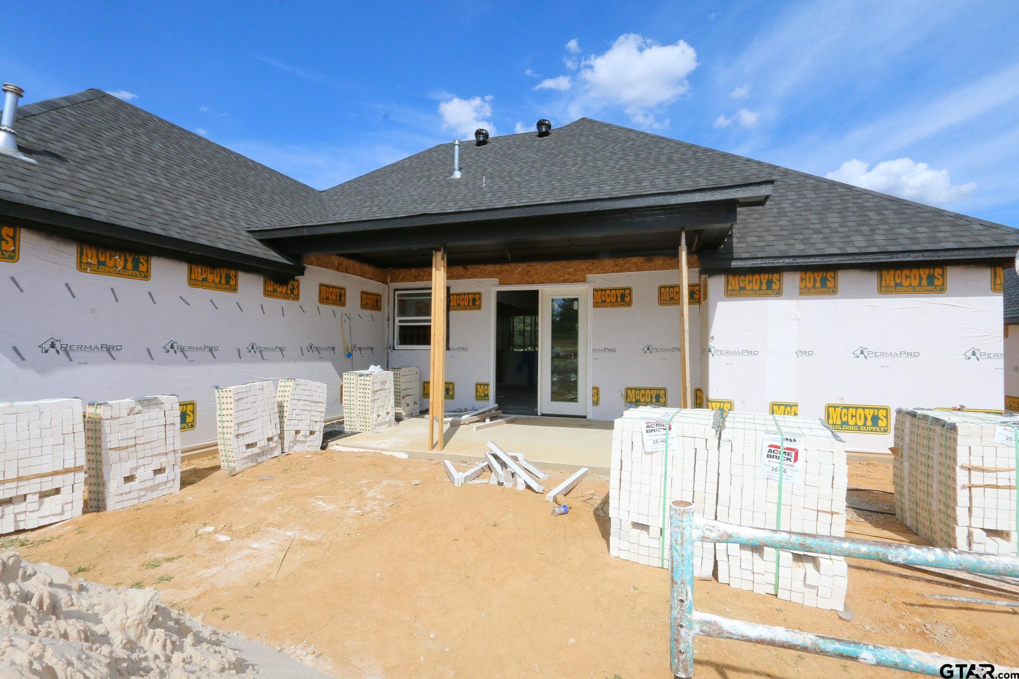 15207 Coop Lane