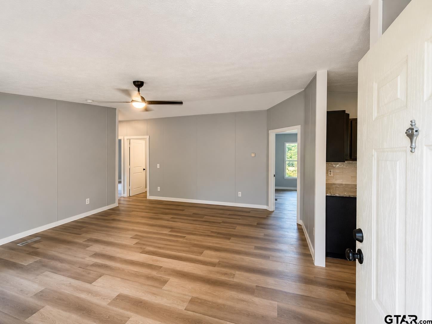 454 Elderville Peatown Rd