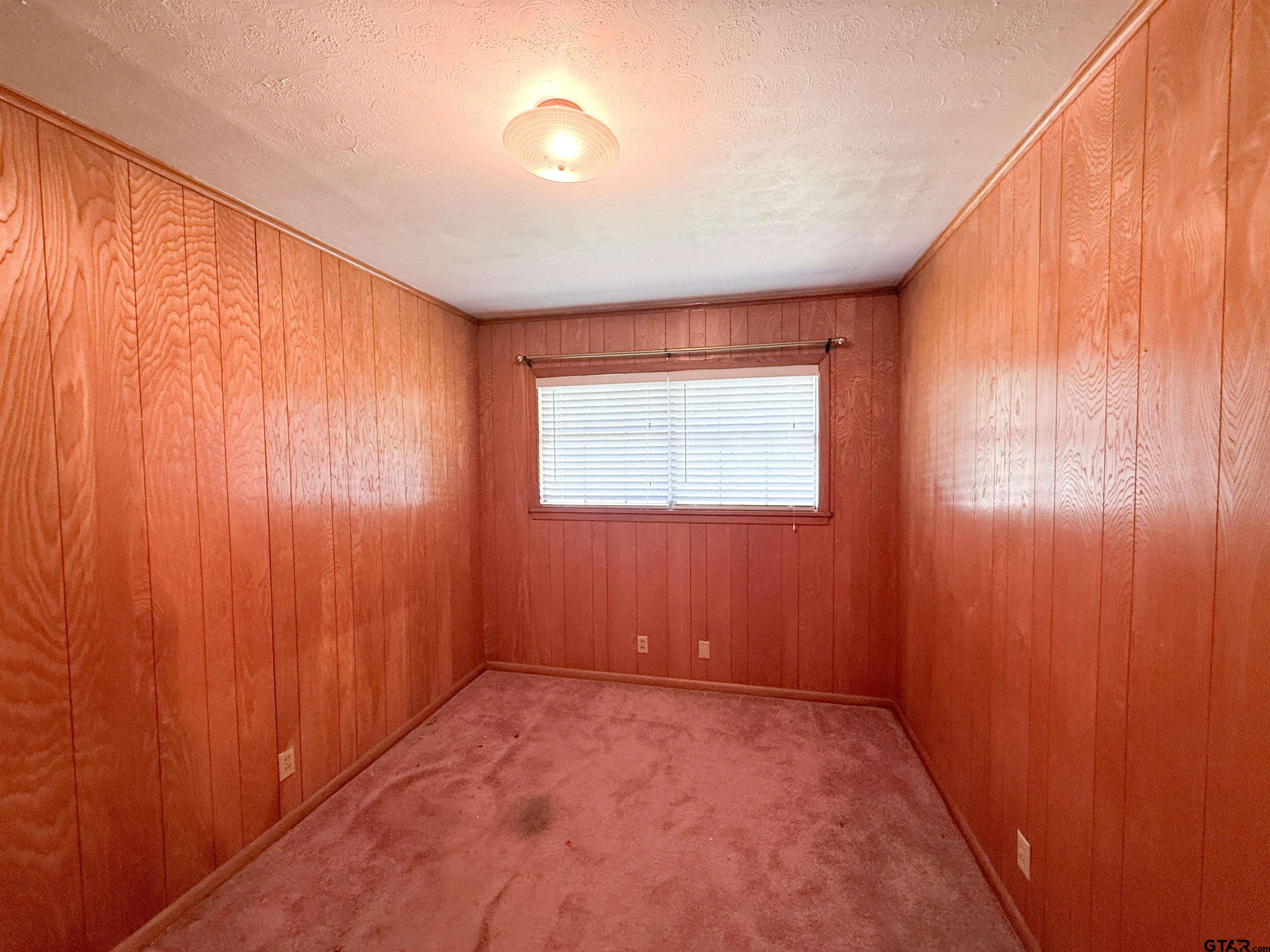 200 Highland Dr