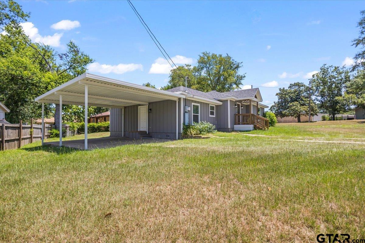 1907 Cushing Dr.