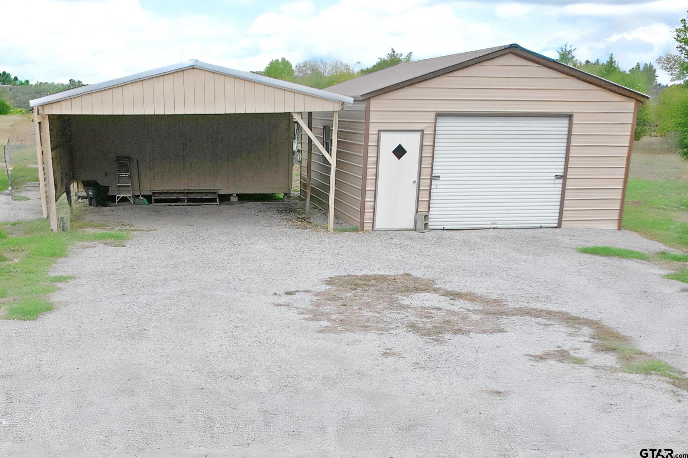 1820 County Road 1410