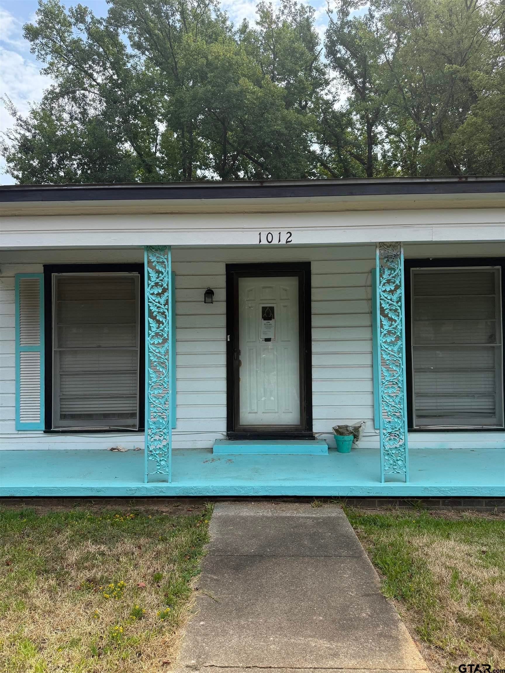 1012 Harmon Dr