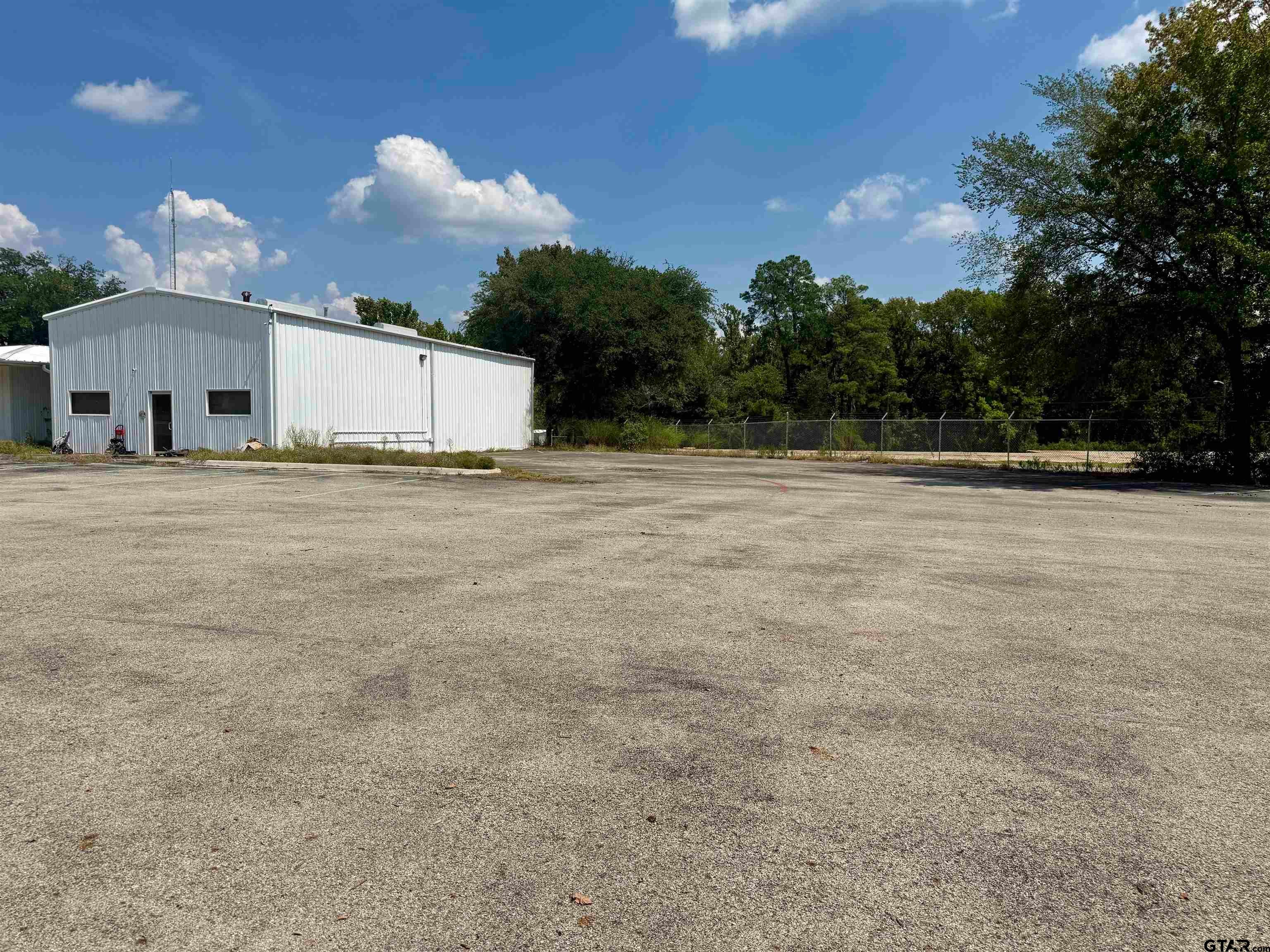 2005 Tile Factory Rd