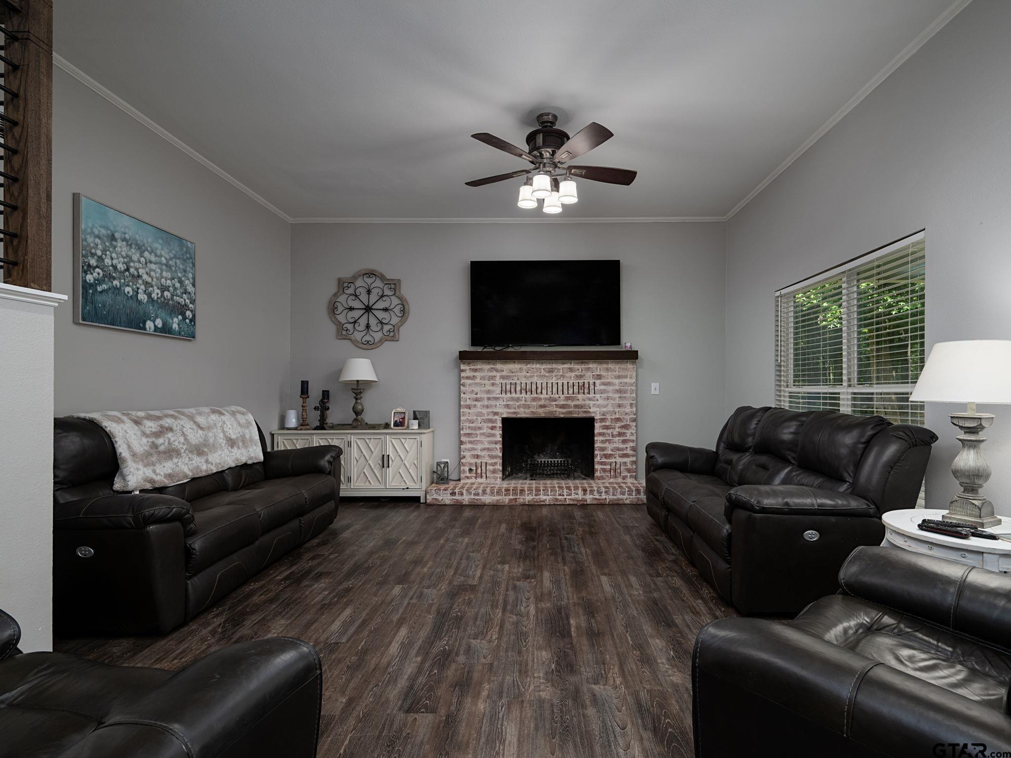 14121 Pine Overlook Dr