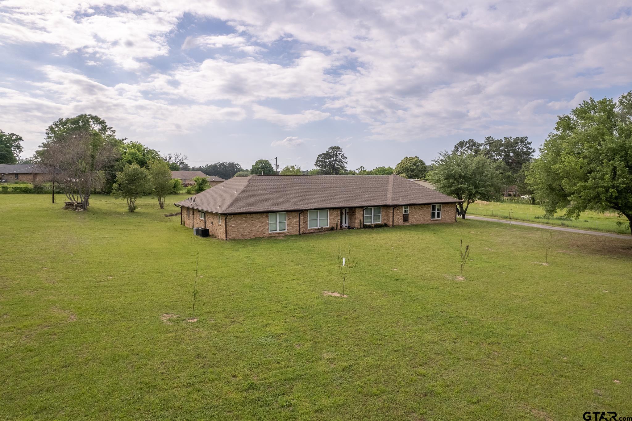 2201 Ridgley Drive