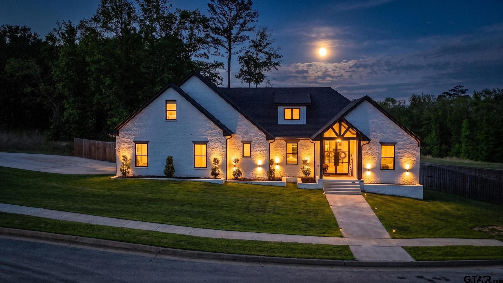 9290 Caddo Ridge Cv