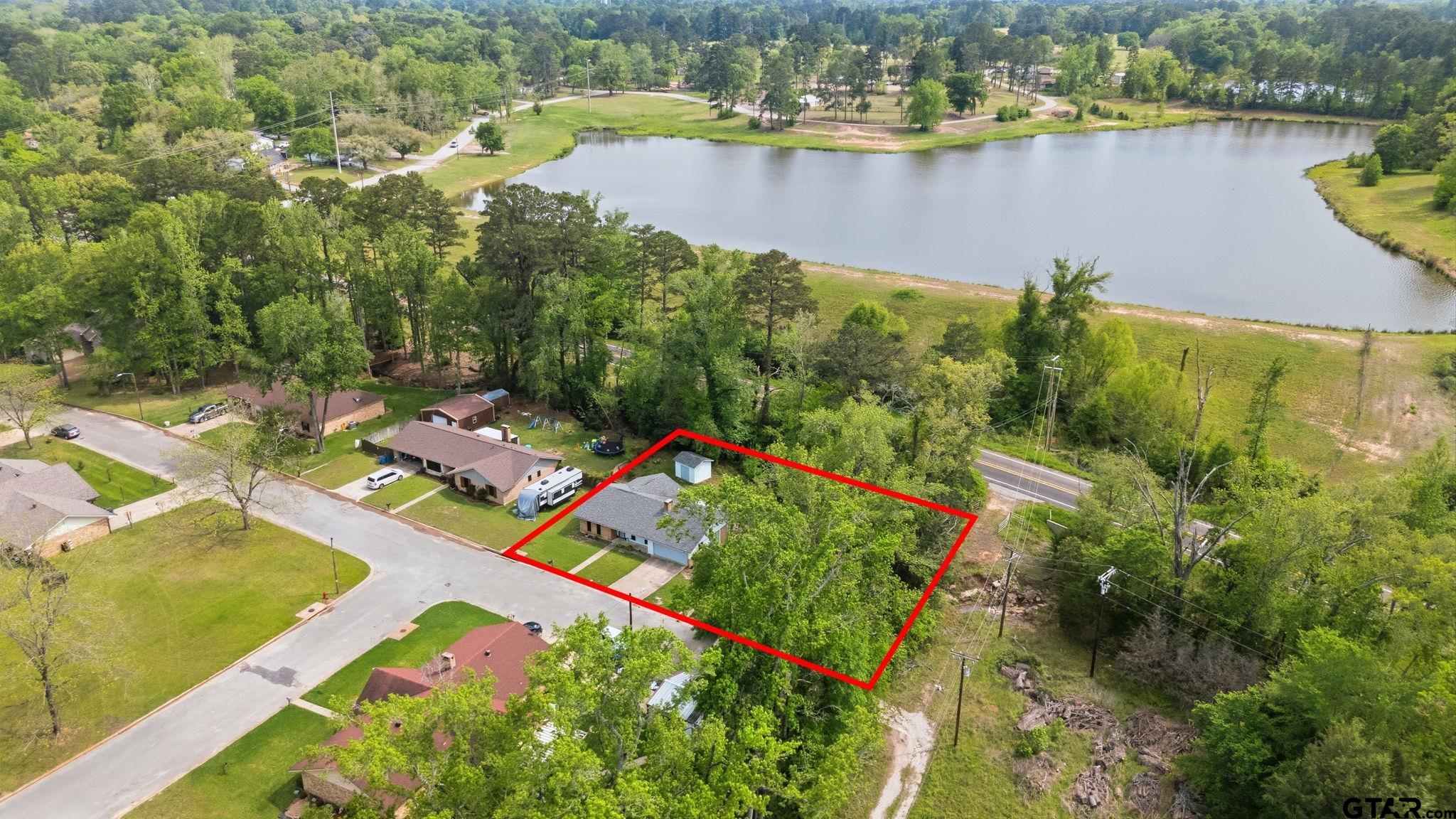 801 Sunset Dr.