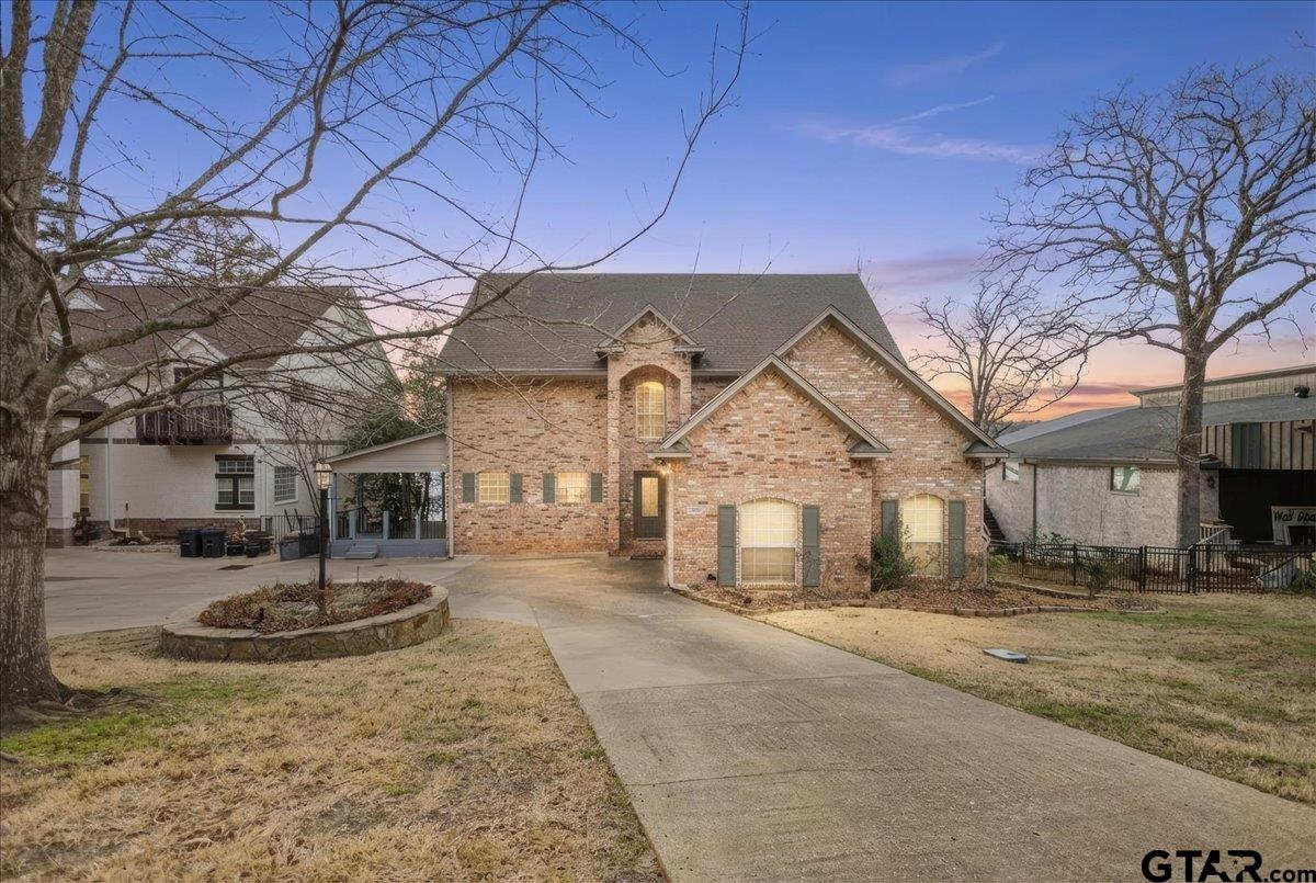 406 Hideaway Lane Central