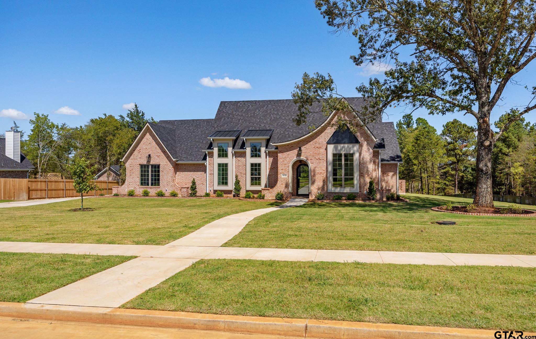 14138 Woodland Blvd.