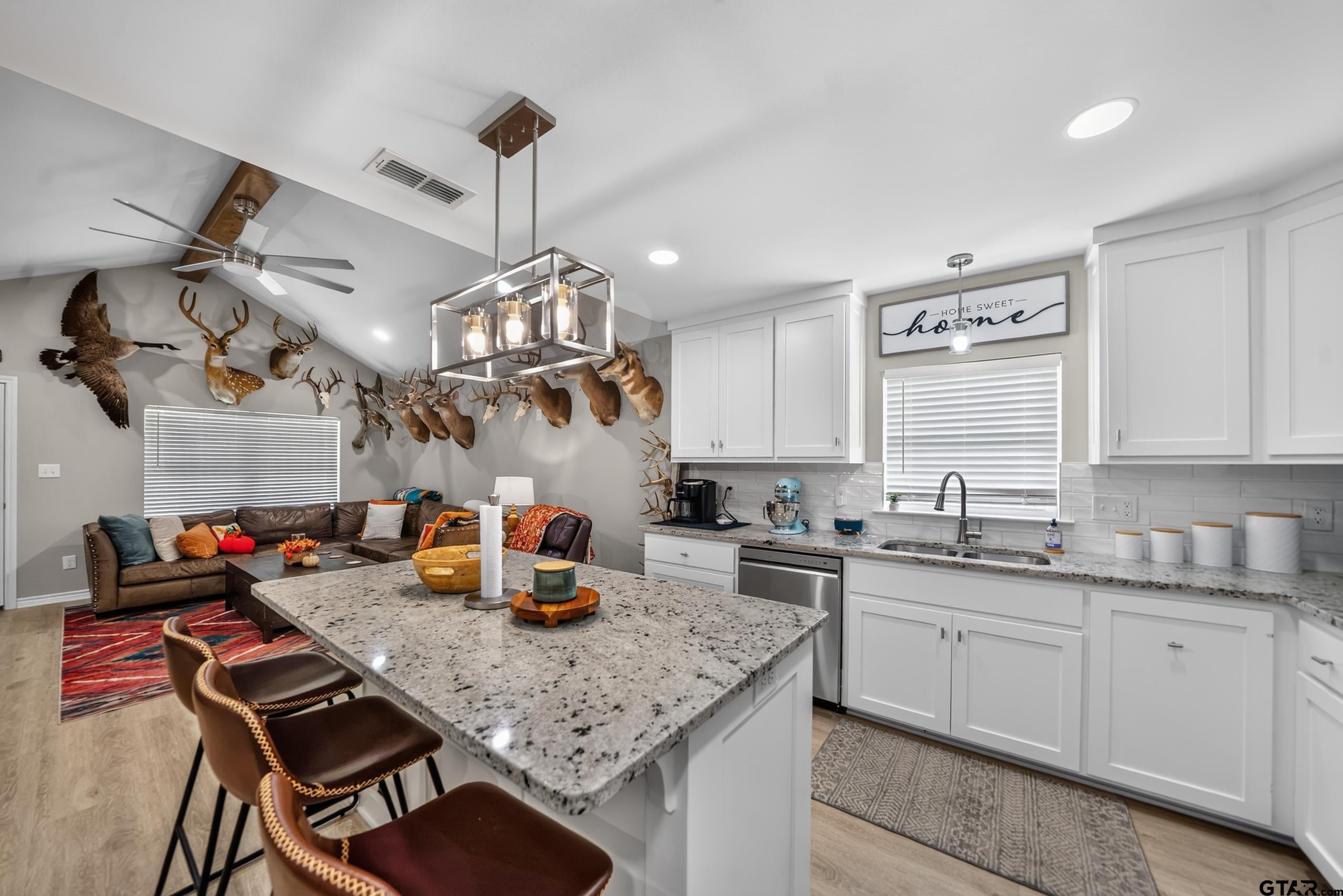 306 W Tarbutton