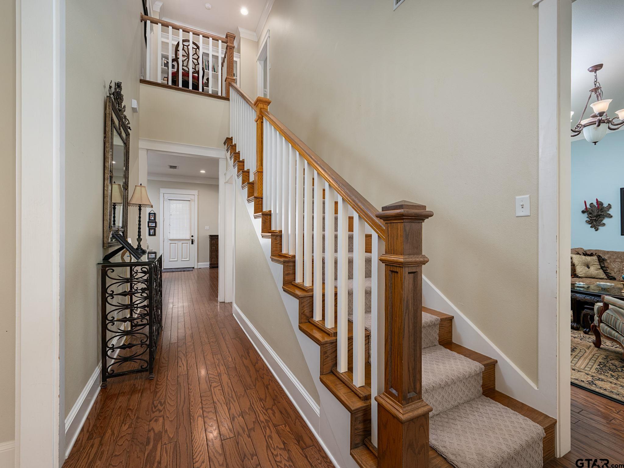 3986 Charleston Park