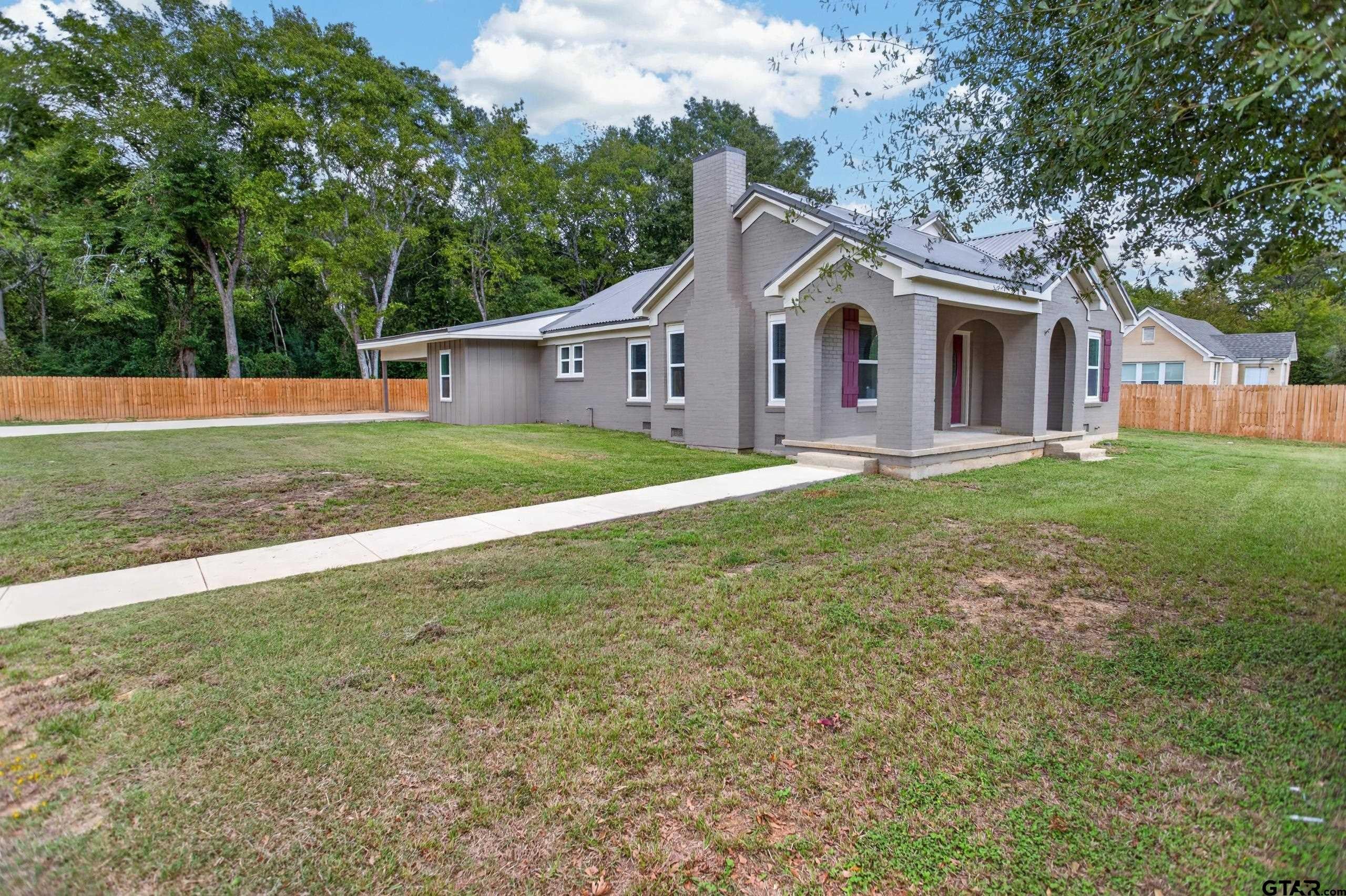 1000 E Bowie Avenue