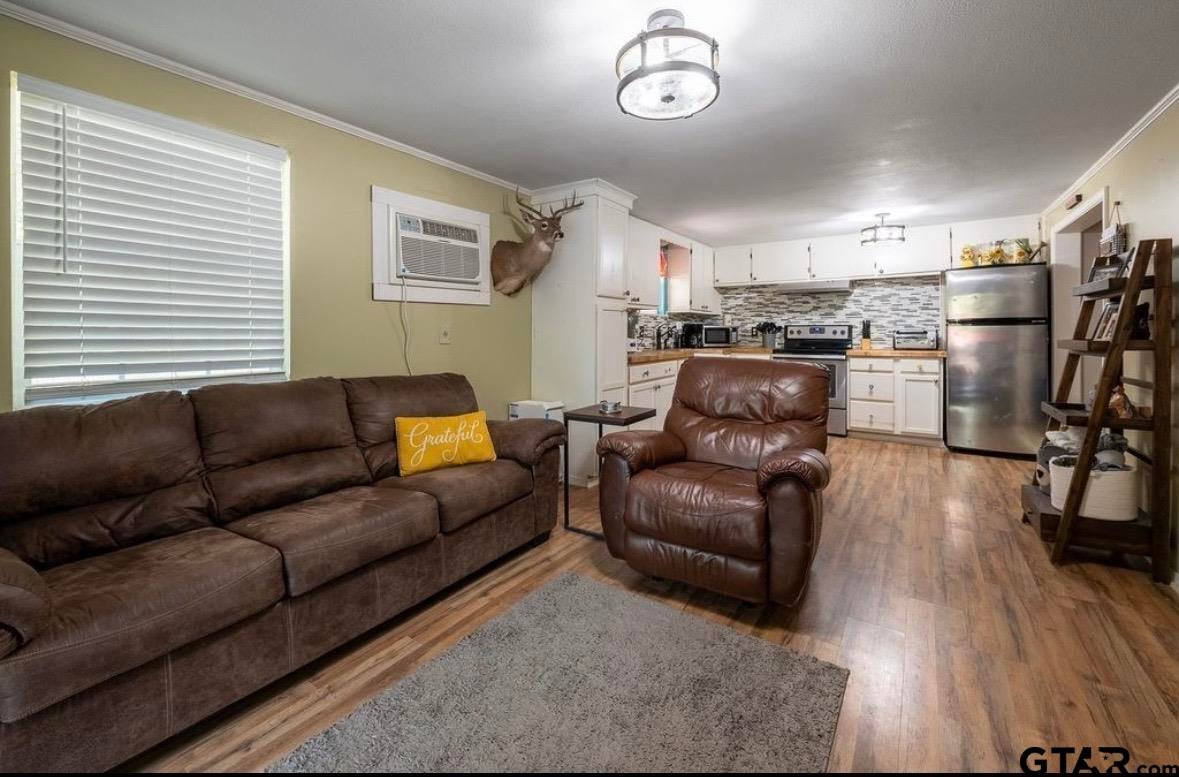 294 County Road 4470