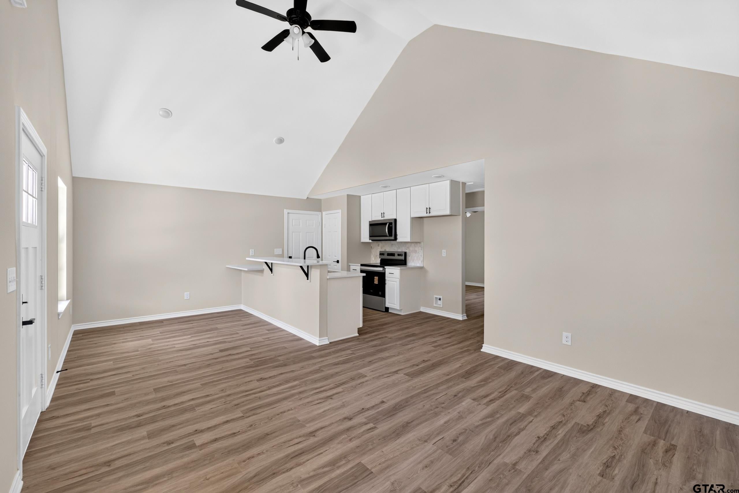 22812 Creekwood Dr