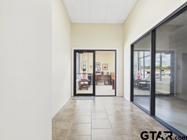 520 N Main St