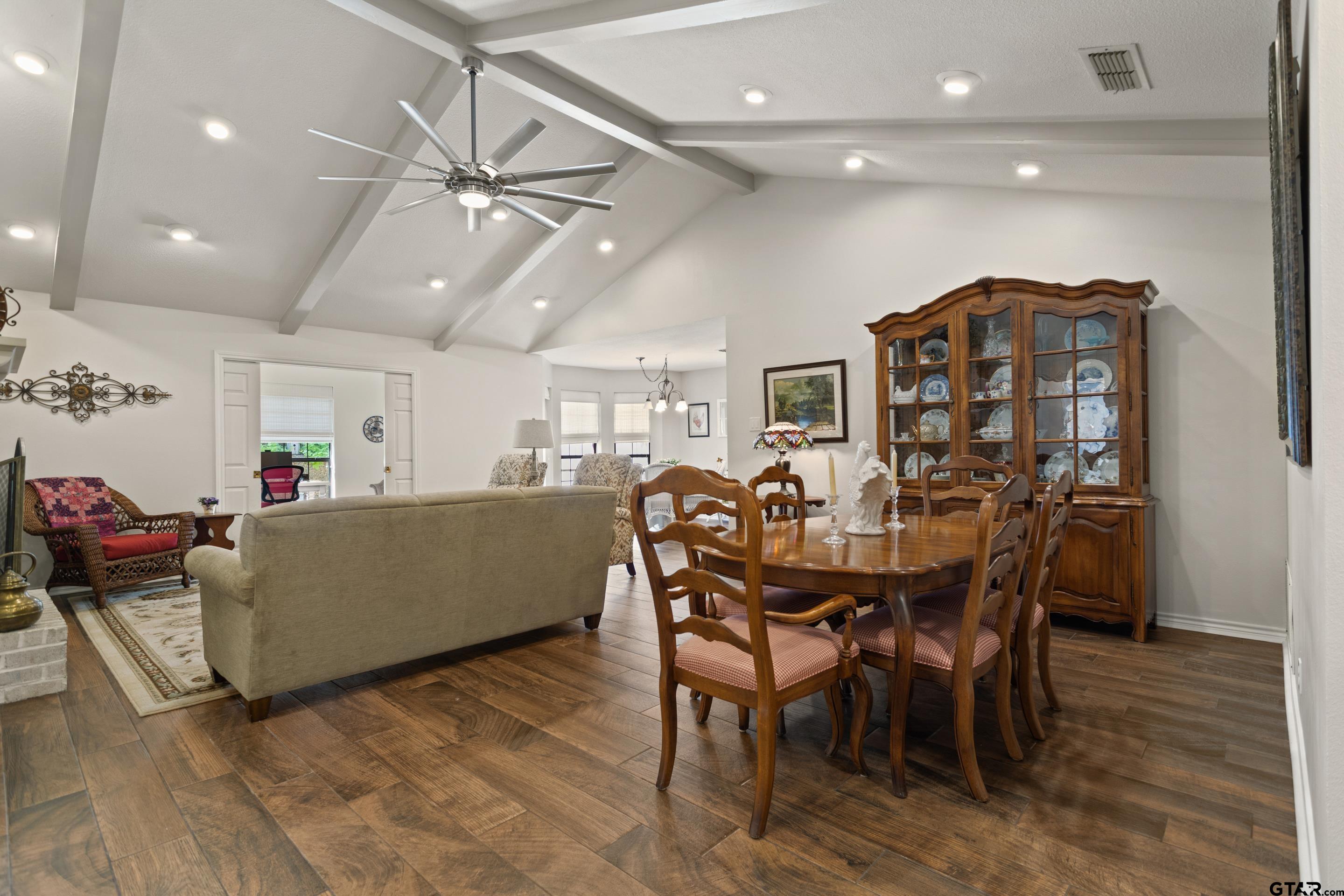 312 Amberwood