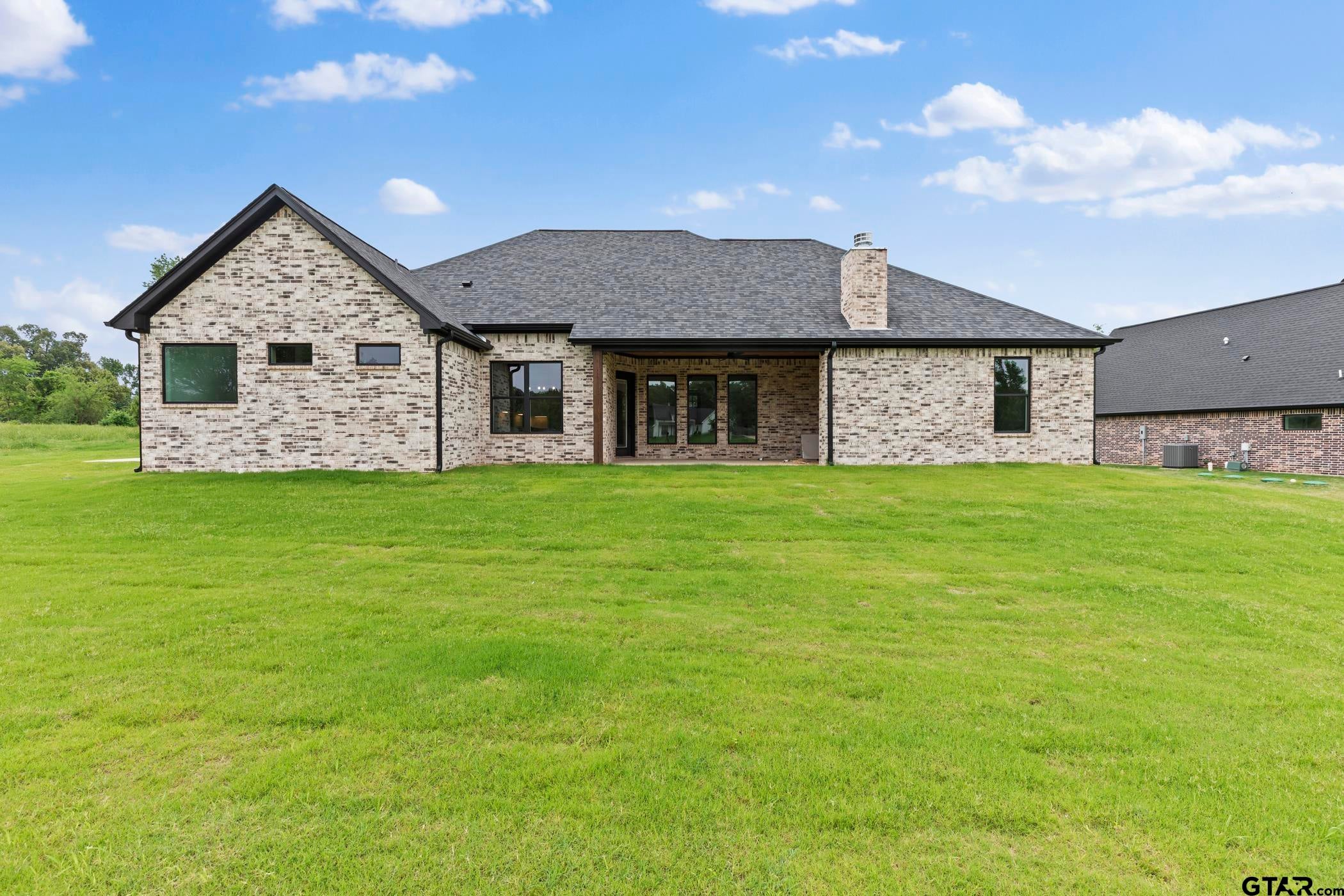 13835 Luka Lane (Lindale ISD)