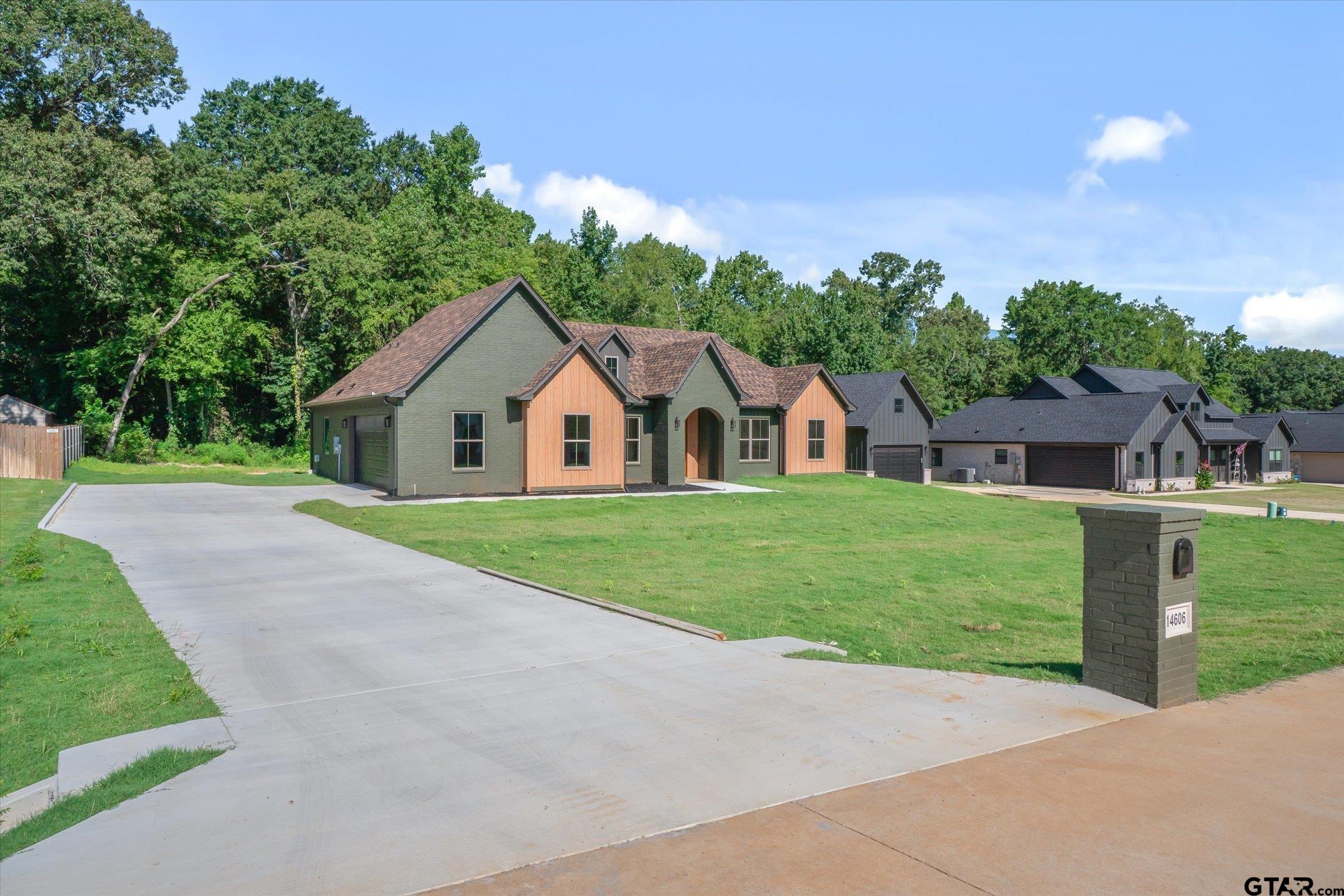 14606 Fallow Ln.