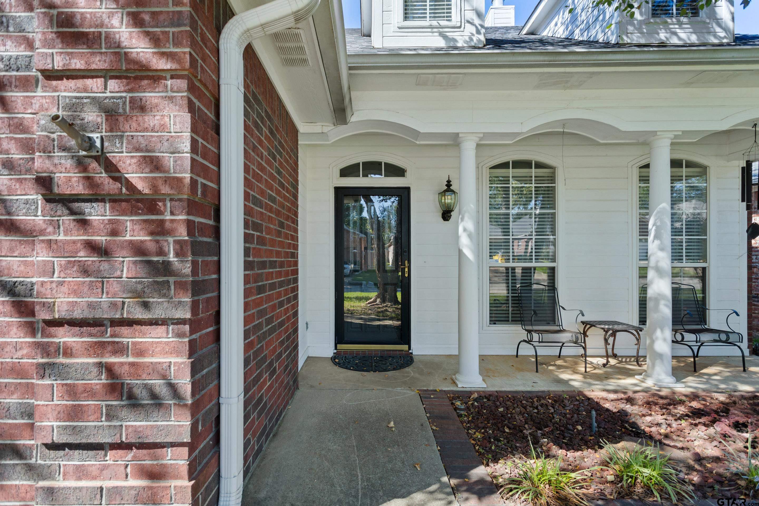 3441 Bienville Ct