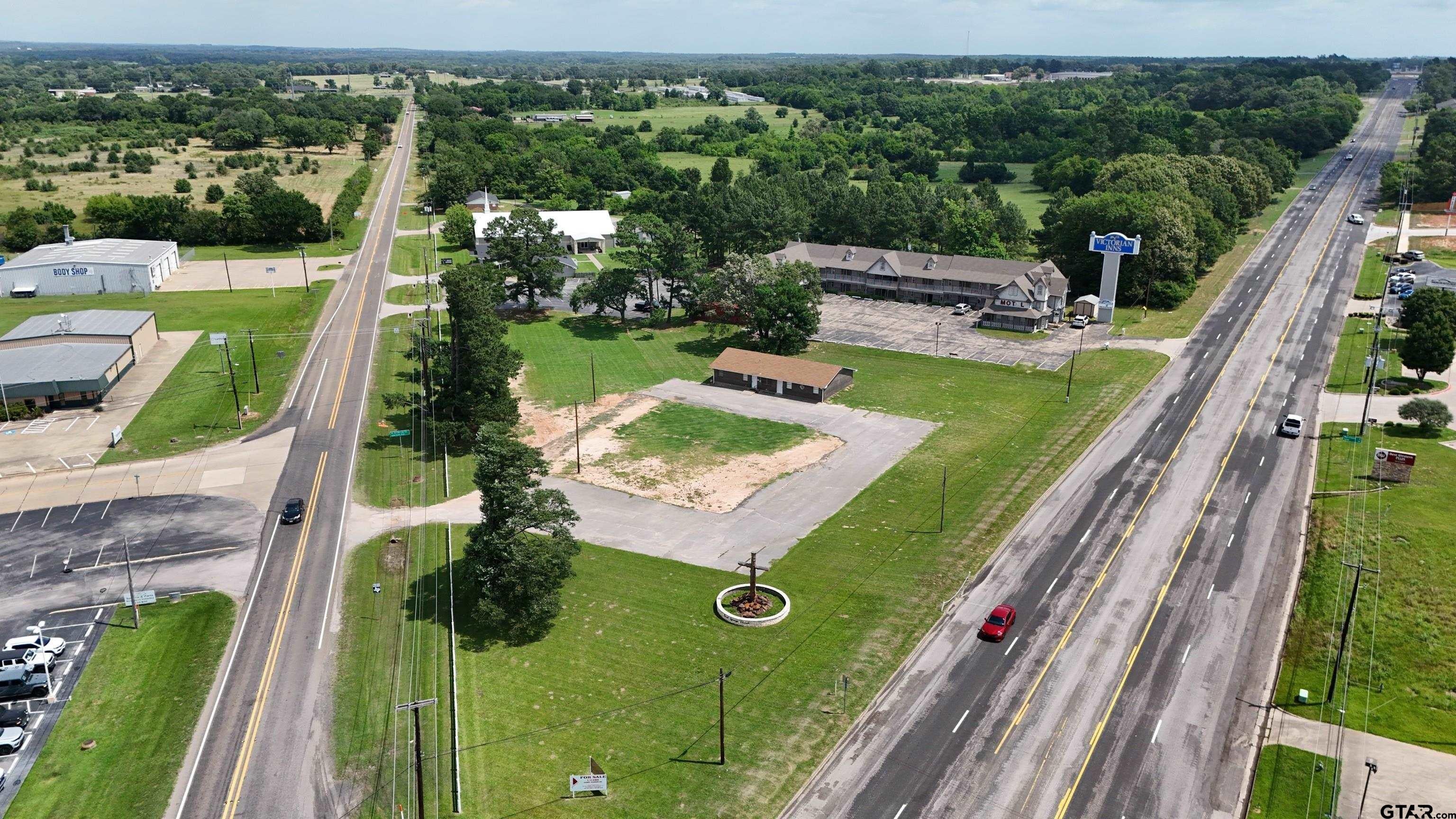 1114 FM 1616