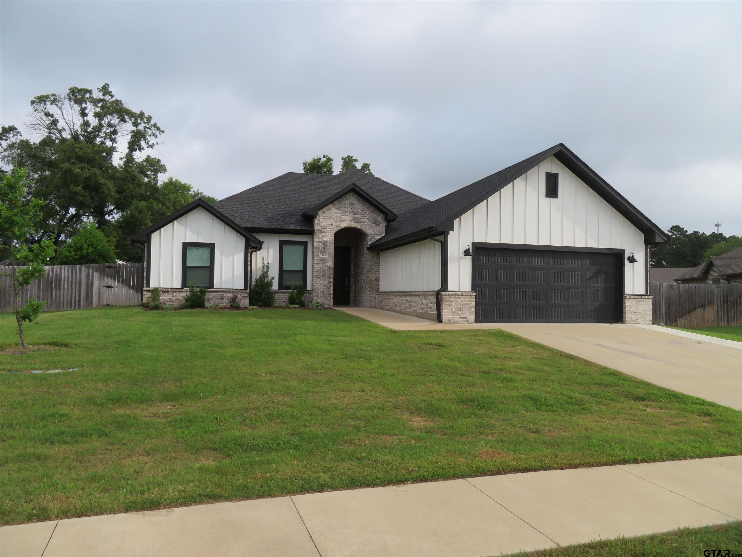 403 Deer Point Cove