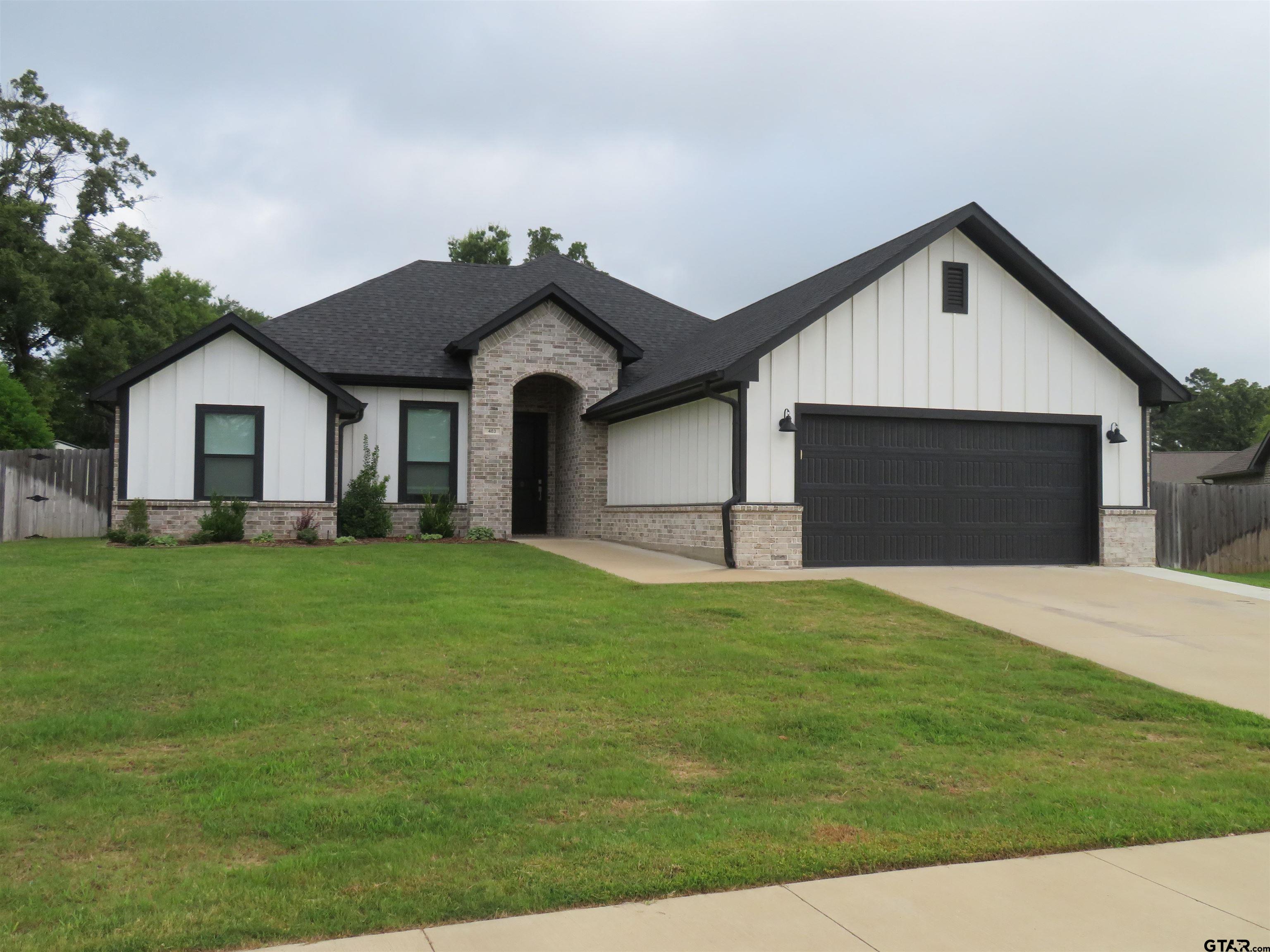 403 Deer Point Cove
