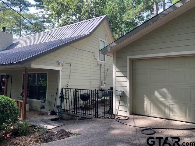 860 Wildwood Trail