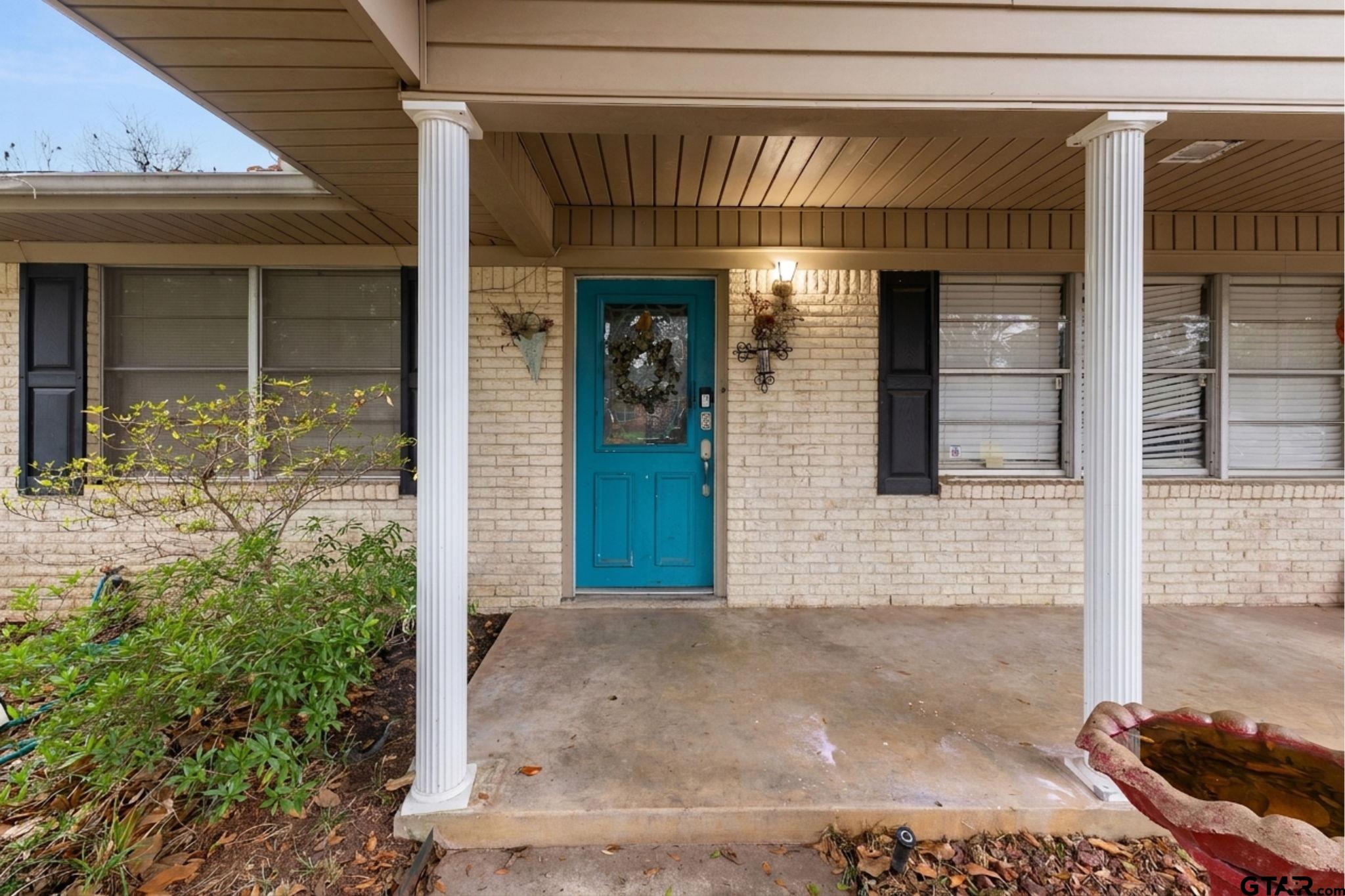 2510 Wychelm Dr