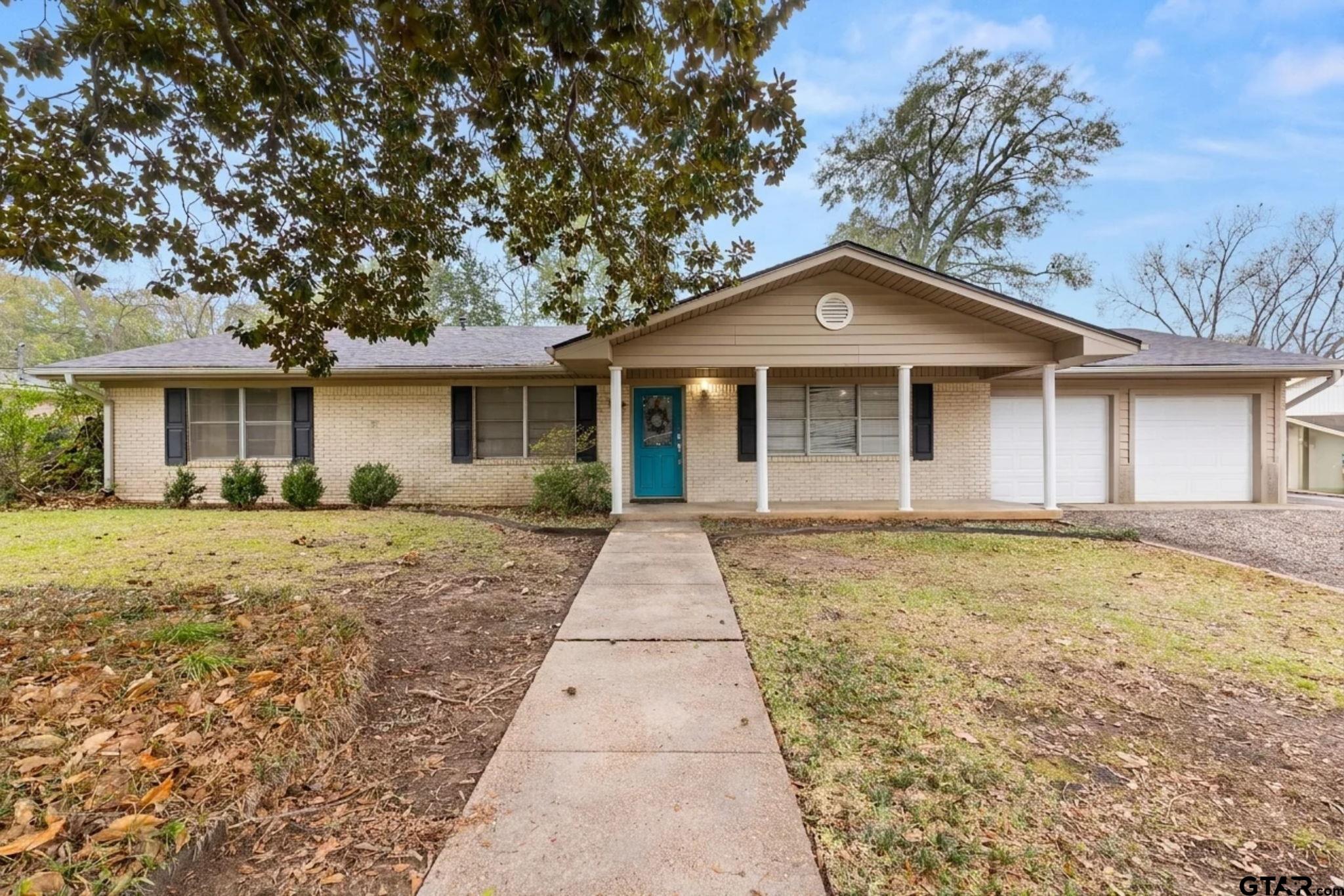 2510 Wychelm Dr