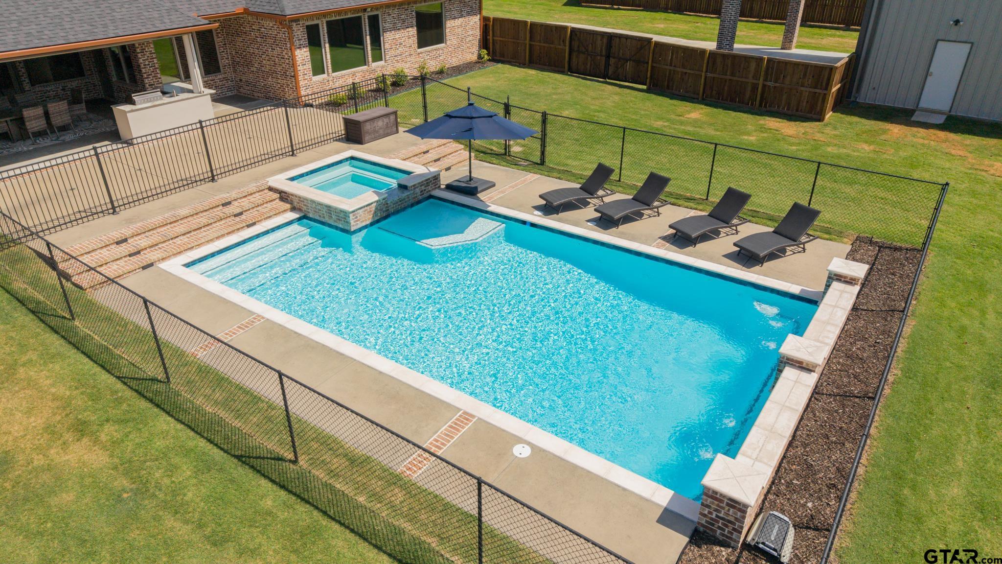 252 Clements Cir