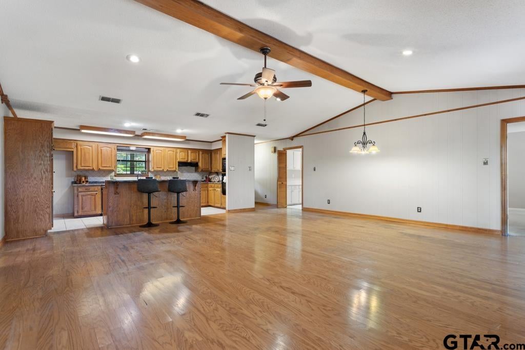 522 Woodside Dr.