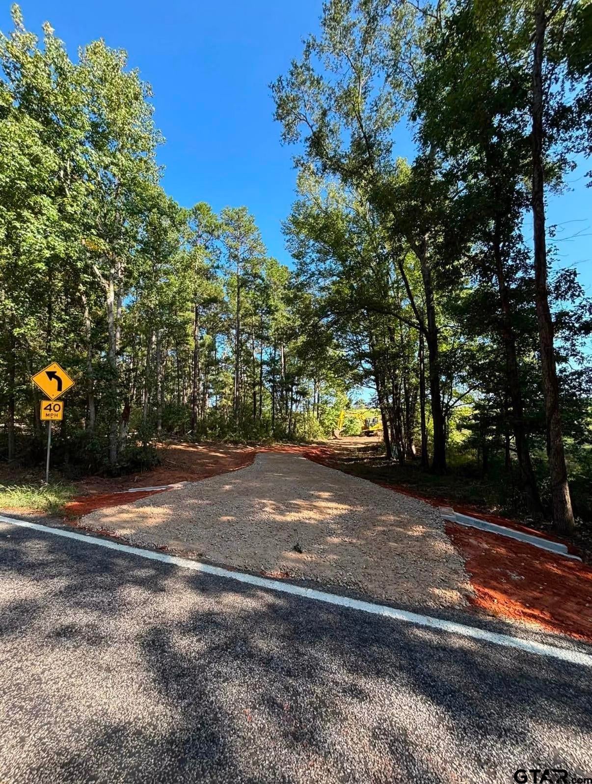 LOT 9 5.45 ACRES FM 15