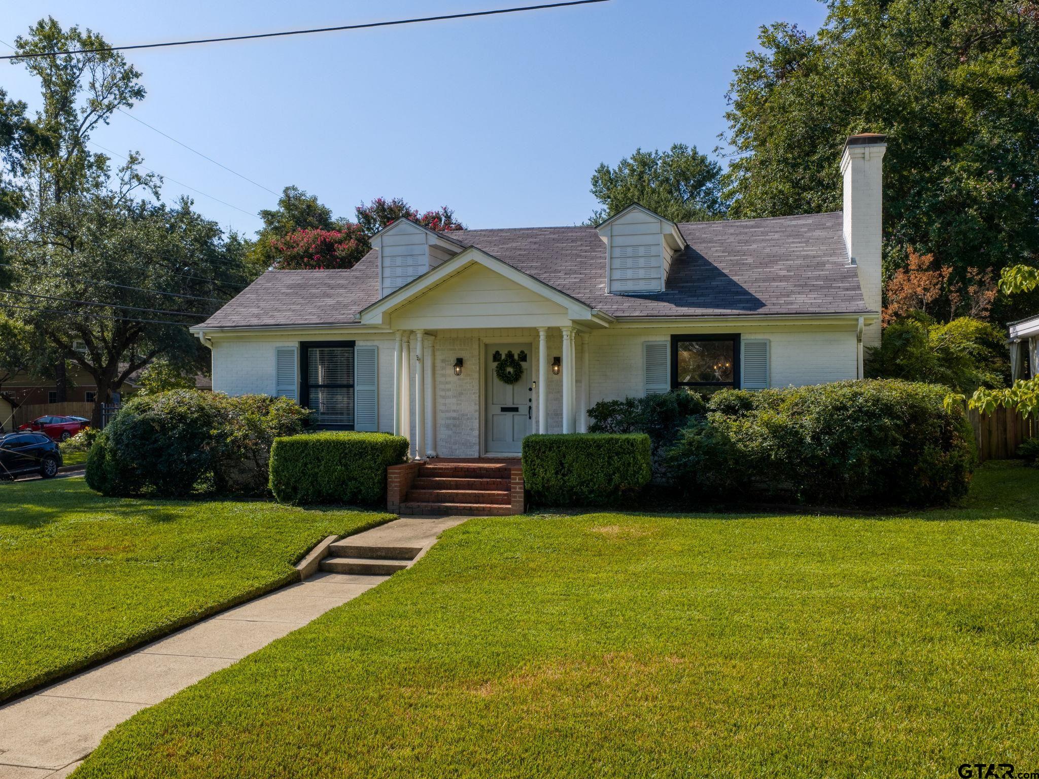 521 E 2nd St.
