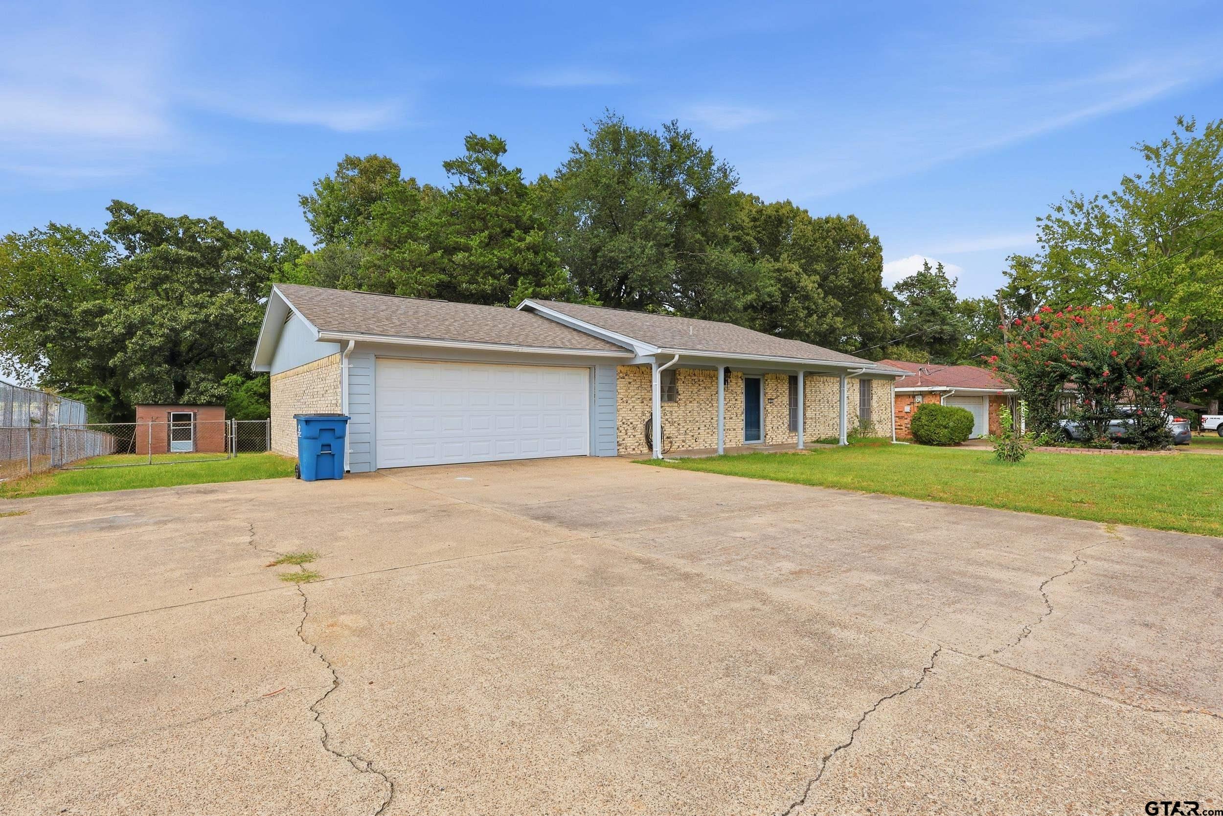 108 Brenda Dr.