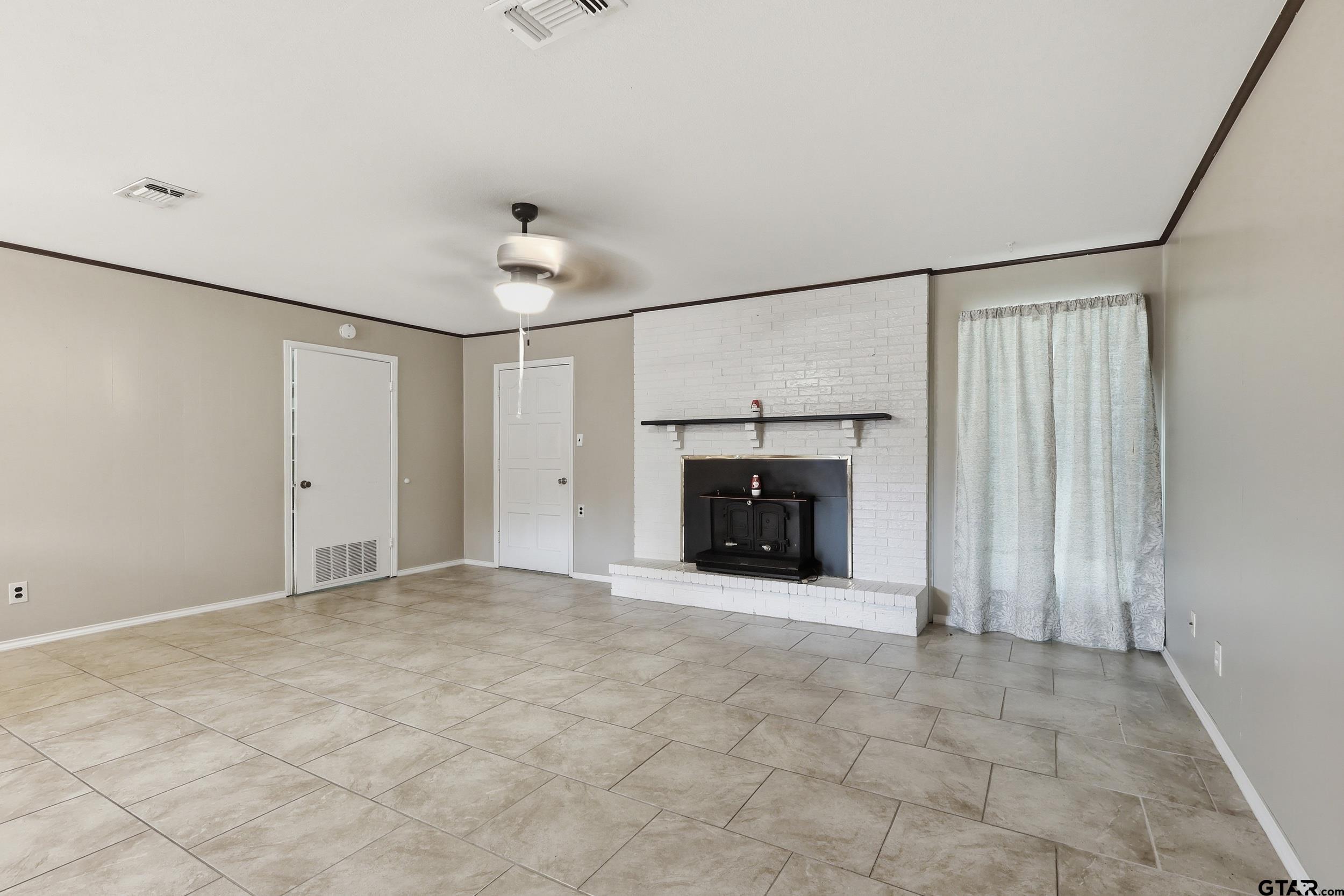 108 Brenda Dr.