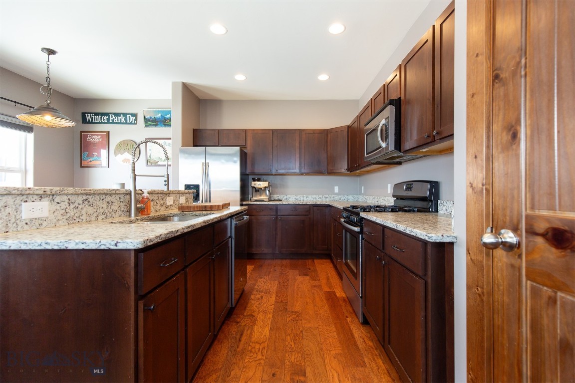 Valley West - Residential