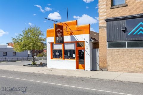 Photo of 1107 Utah Ave, Butte, MT 59701 (MLS # 402121)